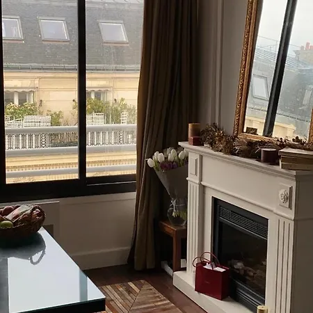 Apartment Gorgeous Flat In The Very Heart Of Paris *
