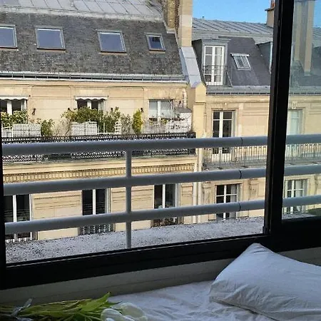 Gorgeous Flat In The Very Heart Of Paris Apartment